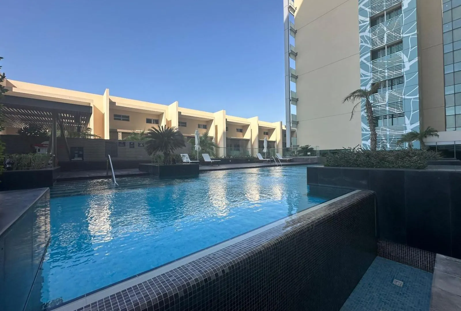 Apartment 1B - 216 Al Nada 1 Raha Beach - Silk Valley - Luxury 1B With Direct Beach Access Abu Dhabi