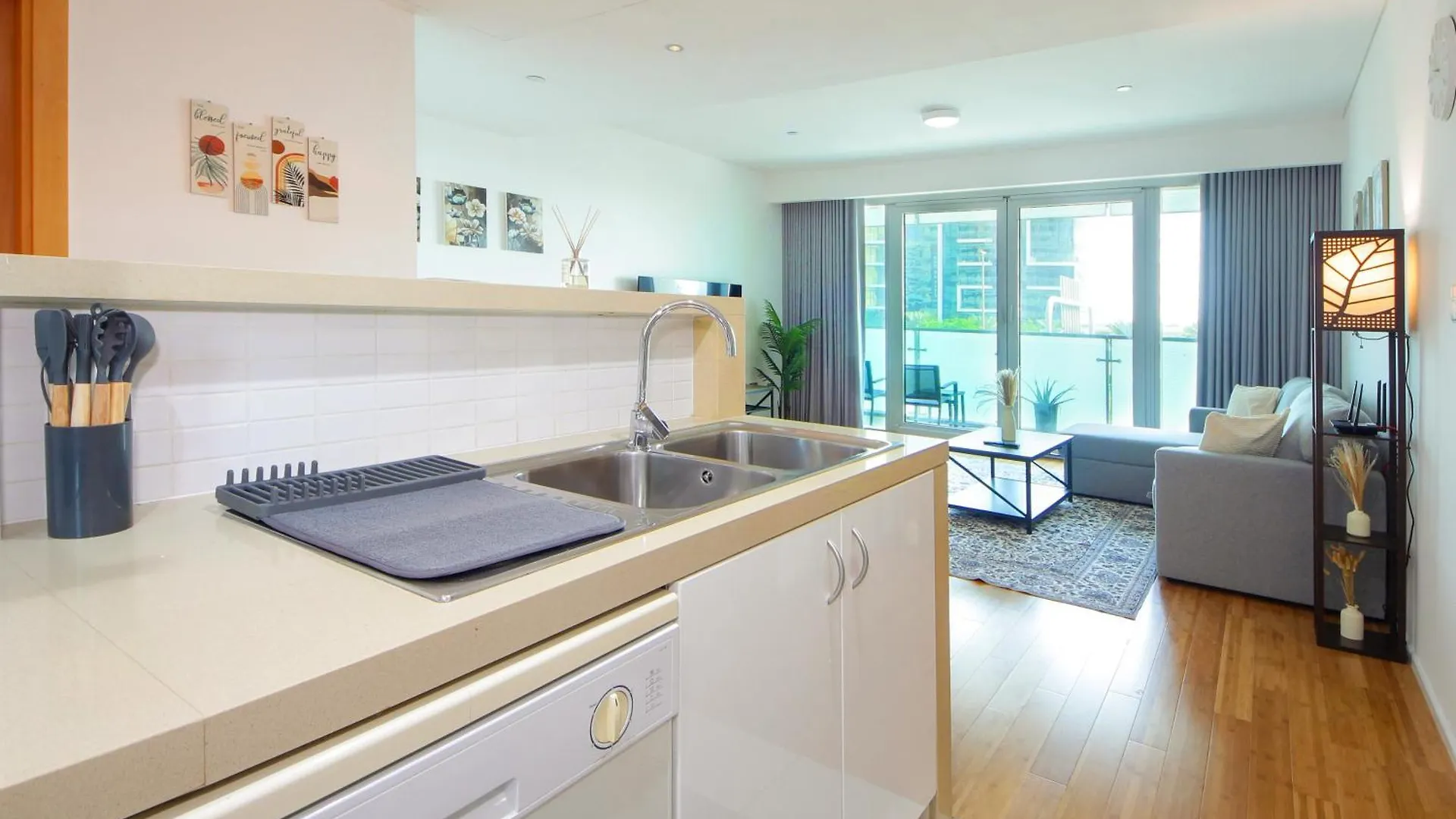 Apartment 1B - 216 Al Nada 1 Raha Beach - Silk Valley - Luxury 1B With Direct Beach Access Abu Dhabi